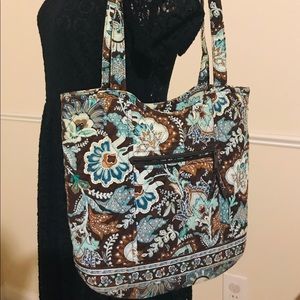 Vera Bradley Tote with Wallet! Great Gift!
